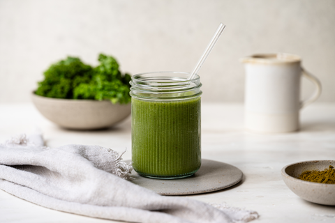 Gruenkohl_Bitterpulver_Smoothie