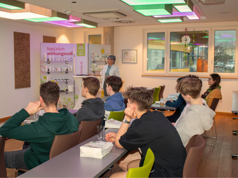 Betriebsführungen für Schulklassen